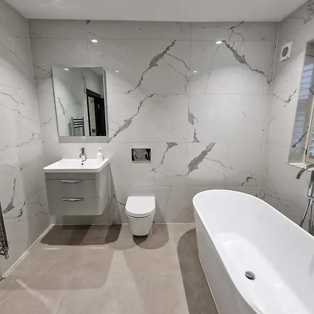 Luxury 5 Star Didsbury By Superhost Manchester