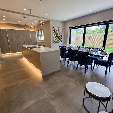 Luxury 5 Star Didsbury By Superhost * Manchester