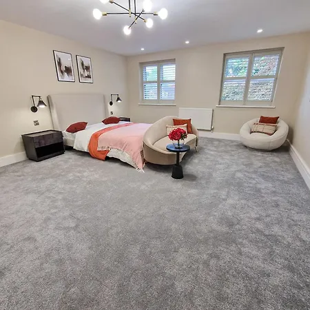 Luxury 5 Star Didsbury By Superhost * Manchester