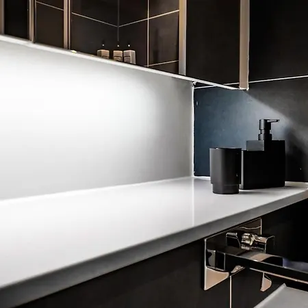 Lägenhet Classy 2-Br, 3-Bath Apartment Central Manchester Sleeps 5, High Speed Unlimited Wifi Manchester