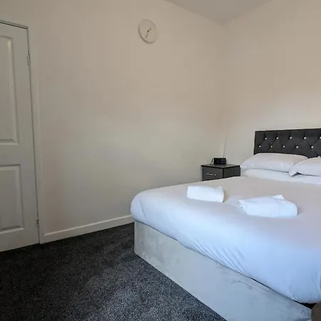 Ashfield 3 Bed 1 Bath Longsight Дом отдыха