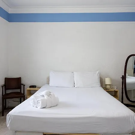 Guestready - Enchanting Life In Gorse Hill * 맨체스터