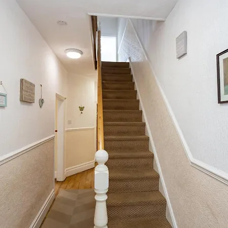 Semesterbostad Guestready - Enchanting Life In Gorse Hill