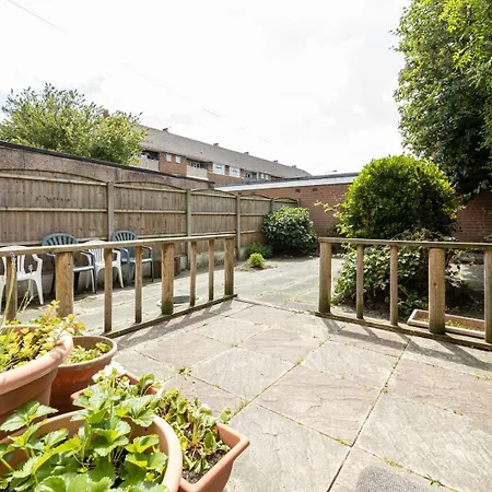 Semesterbostad Guestready - Enchanting Life In Gorse Hill