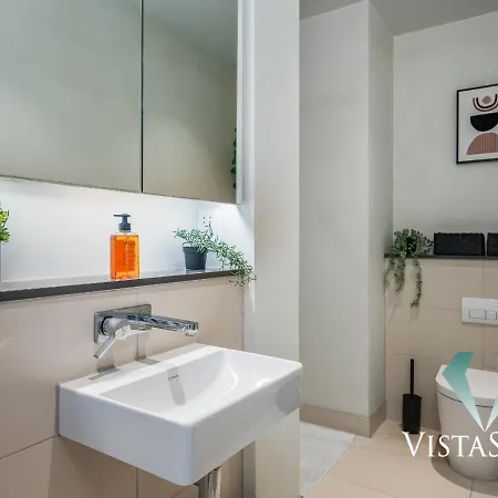 Japanese-inspired Cozy 1-bed In By Vista Manchester