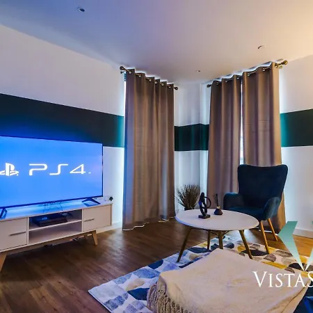 Apartmán 2bdr By Vista Short Lets & Serviced With Pool Table & Free Wifi Manchester