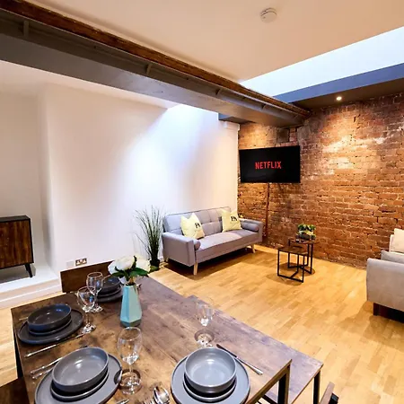 Pluxa Citronella -2 Floors Of Football Location With Workspace *