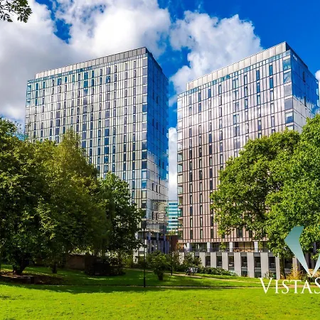 Lägenhet Modern 2 Bedroom By Vista Short Lets & Serviced With Free Wifi & Dart Board
