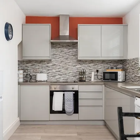 Holiday home Hilltop House In - Free Parking