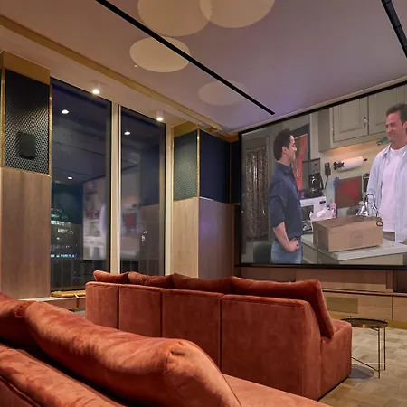 Charles Hope Centre Apartment