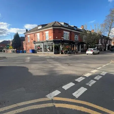 In Didsbury On Burton Road Lägenhet
