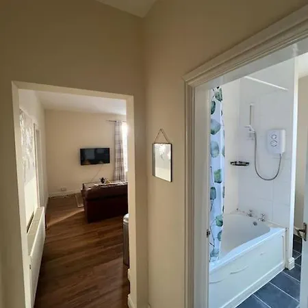 In Didsbury On Burton Road Apartamento
