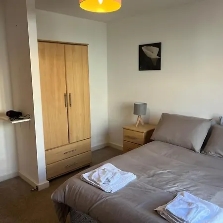 Stylish Centre With Large Balcony Apartment Manchester