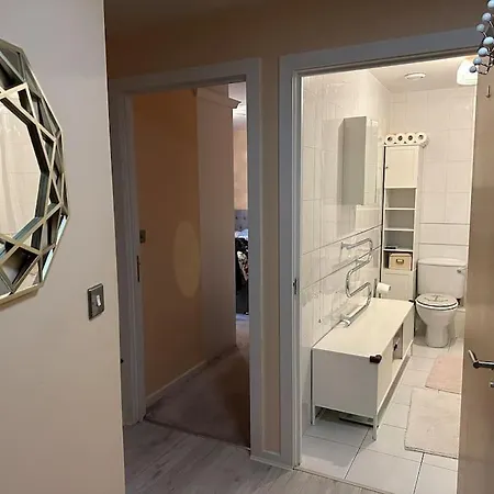 Apartment Family Retreat - Center Manchester