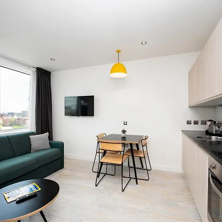 Staycity Piccadilly 4* מנצ'סטר