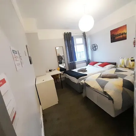 Otel Gorton Mount 2*