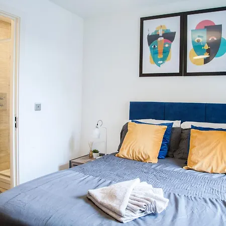 Luxury Lavish Duplex * Manchester