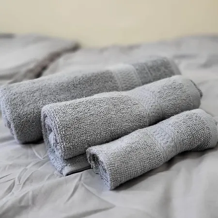 Kwatera prywatna In 6 Minutes Drive To Victoria Station