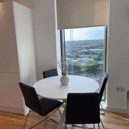 Your Private Oasis In * Manchester