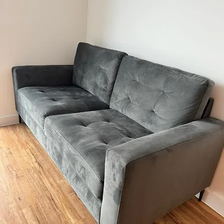 Apartment New Penthouse Height Flat, View Balcony, Free Gym & Minimalistic