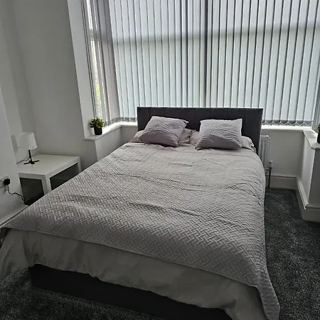 Luxury 4 Bedroom House In Lejlighed Manchester