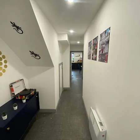 Homestay Lucy Street - Luxury En-suite - Perfect For Long Stays Manchester