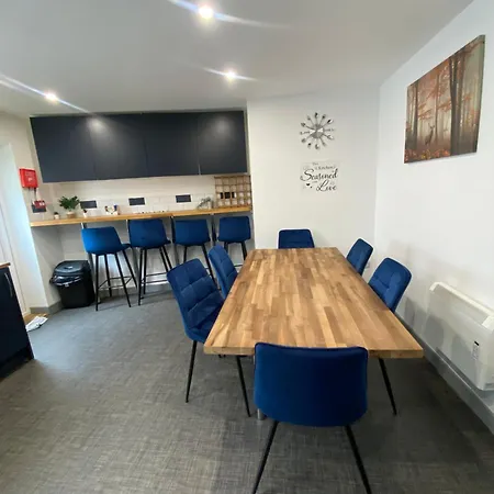 Lucy Street - Luxury En-suite - Perfect For Long Stays Manchester