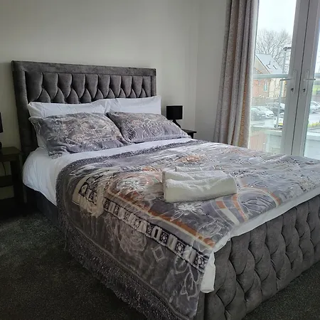 Bluesea Near Etihad * Manchester