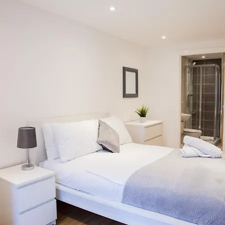 شقة Luxury 2 Bed *
