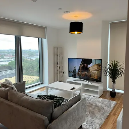 Your Private Oasis In Apartment