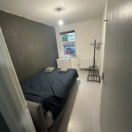 Charming1bed In Serene Historic Area Close To Town *