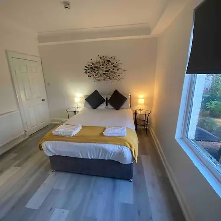 Ivy Mount Boutique * Manchester