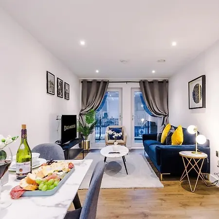 Monthly Deals,family,contractors, Business And Leisure Apartament *