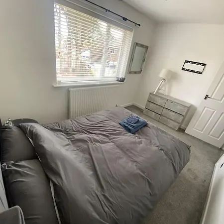 Yourlinkshouse Close To Etihad & Coop Live Arena - Sleeps 4 بيت للعطل مانشستر