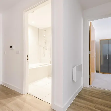 Hilltop Serviced Apartments- Northern Quarter *