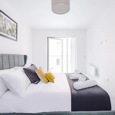 شقة Hilltop Serviced Apartments- Northern Quarter *