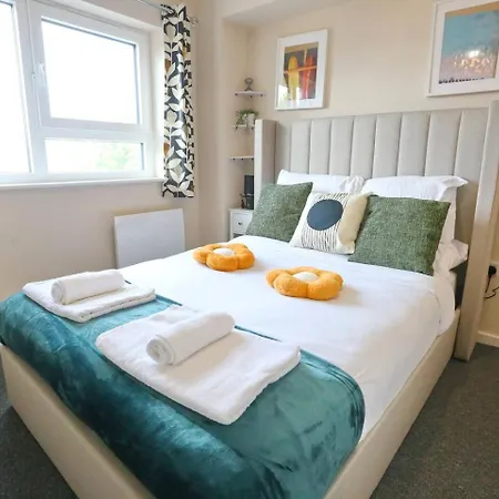 Pass The Keys Free Parking New Build Mins From Manc Old Traff * Manchester