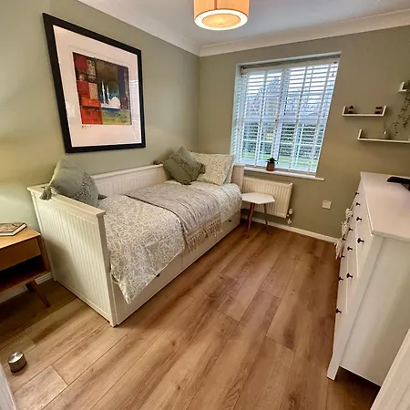 Villa Mufc & Trafford Centre Townhouse 4 Bedroom Free Parking Manchester