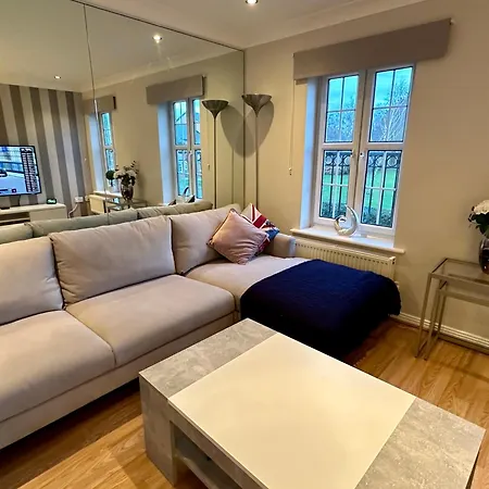 Mufc & Trafford Centre Townhouse 4 Bedroom Free Parking Manchester
