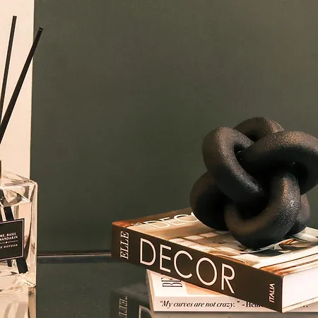 Feriehus Spacious Stylish With Free Parking 10 Mins To Centre & Ao Arena Ideal For Groups & Long