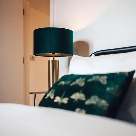 Africana By The Heim Residences Апартаменты Манчестер