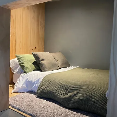 Apartment 3 Bedroom Penthouse *
