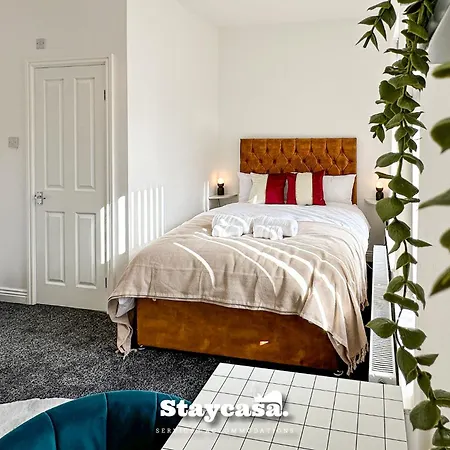 Holiday home Ashfield Co-Living - Private Room Self-Cater Manchester