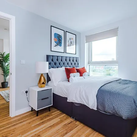 Parking - Lastmindeals - 2bed Apartment *