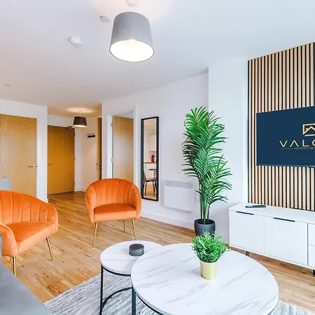 Parking - Lastmindeals - 2bed Apartment