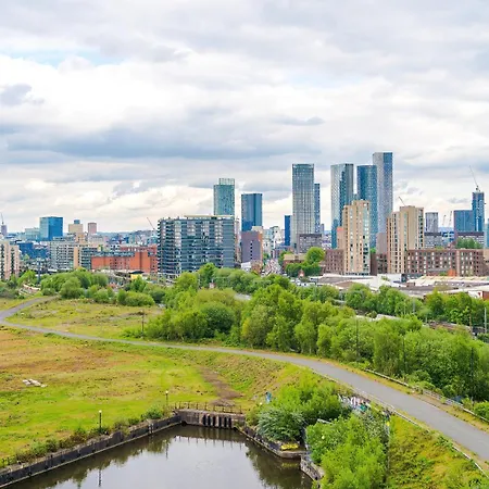 Parking - Lastmindeals - 2bed * Mánchester