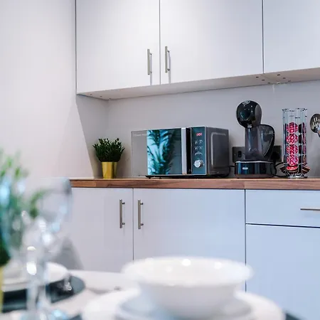 Parking - Lastmindeals - 2bed Apartment *