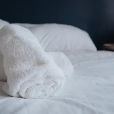 Comfy 3br - Pool Table - Games - Sleeps 8 Casa de Férias Manchester