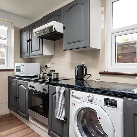 Comfy 3br - Pool Table - Games - Sleeps 8 Casa de Férias Manchester