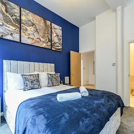 Cozy Retreat - City Centre *